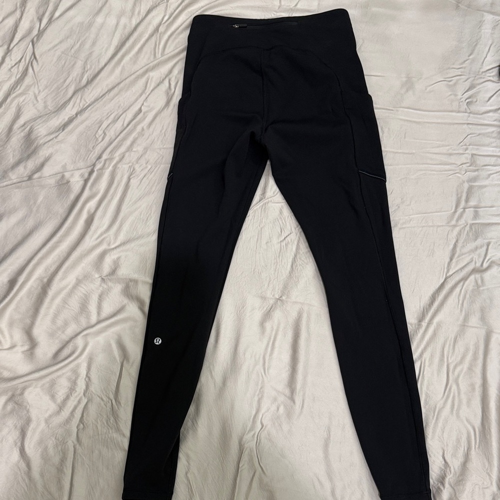 lululemon athletica Black Women’s Athletic Leggings with Side Pockets